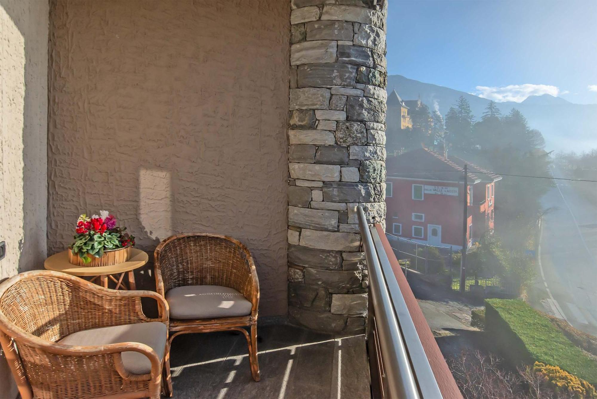 Hotel Relais Du Foyer Châtillon Exterior foto